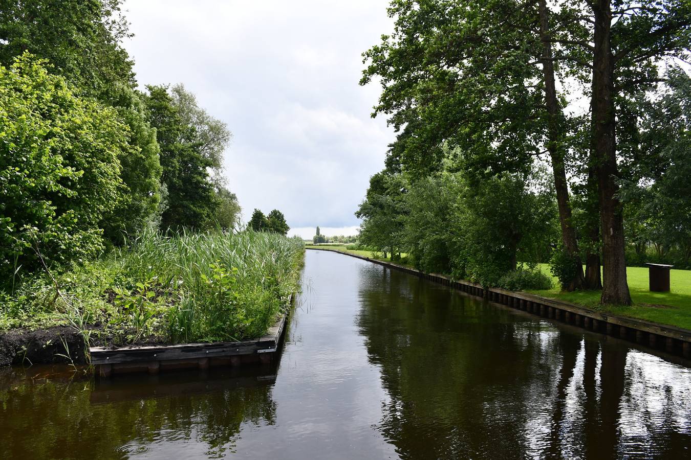 Wunderschönes Ferienhaus für 6 Personen direkt am Wasser, im Herzen von Giethoorn in Giethoorn, Nationalpark Weerribben-Wieden