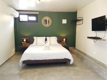 Location de vacances pour 2 personnes, avec terrasse et jardin à Le Tampon (Réunion)