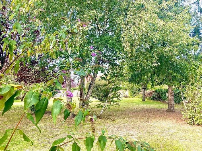 Location de vacances pour 8 personnes, avec jardin et terrasse à Vierzon - 2