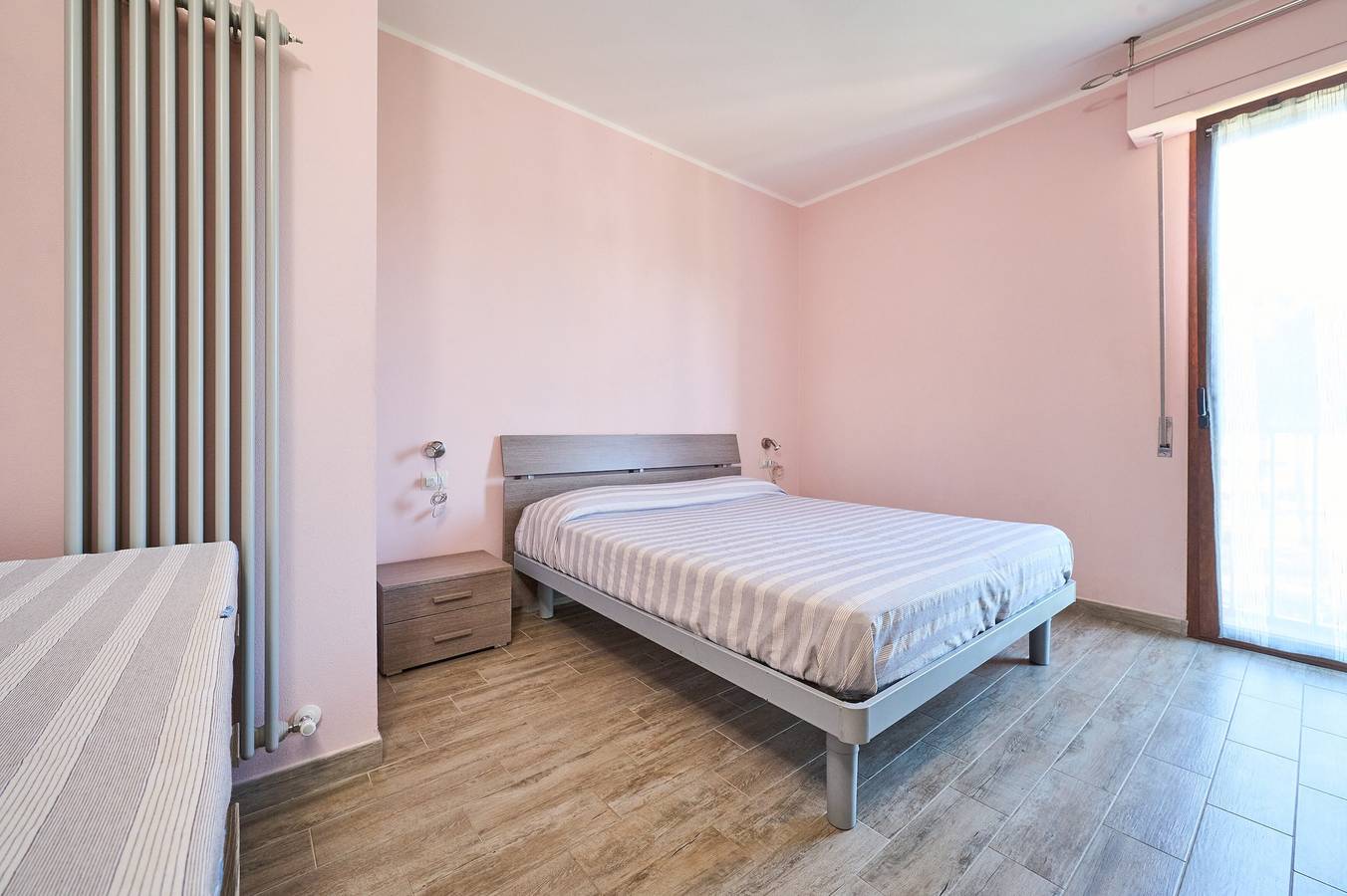 Ganze Wohnung, Ferienwohnung 'Appartamento Vicino Mare' mit privater Terrasse und Gemeinschaftsgarten in San Vincenzo, Etruskische Küste
