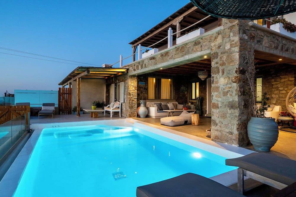Apartamento inteiro, Deluxe Apartment with Kitchenette and Shared Outdoor Pool in Kalafati, Mykonos