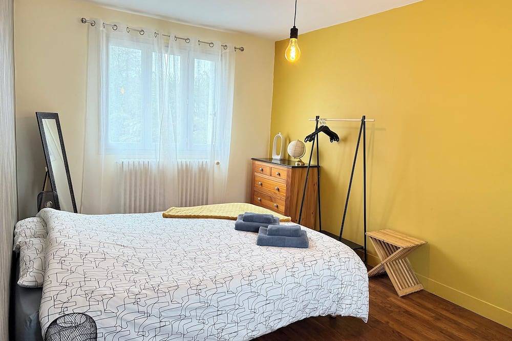 Renaissance *** in Bayeux, Bayeux region