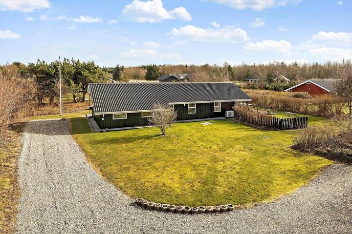 Vakantiehuis voor 4 personen, met tuin en terras in Tversted