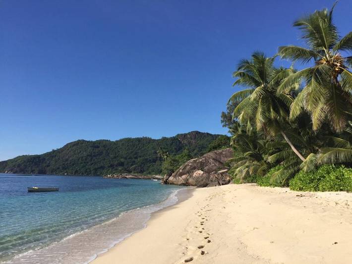 Gîte pour 2 personnes, avec jardin dans Takamaka - 3