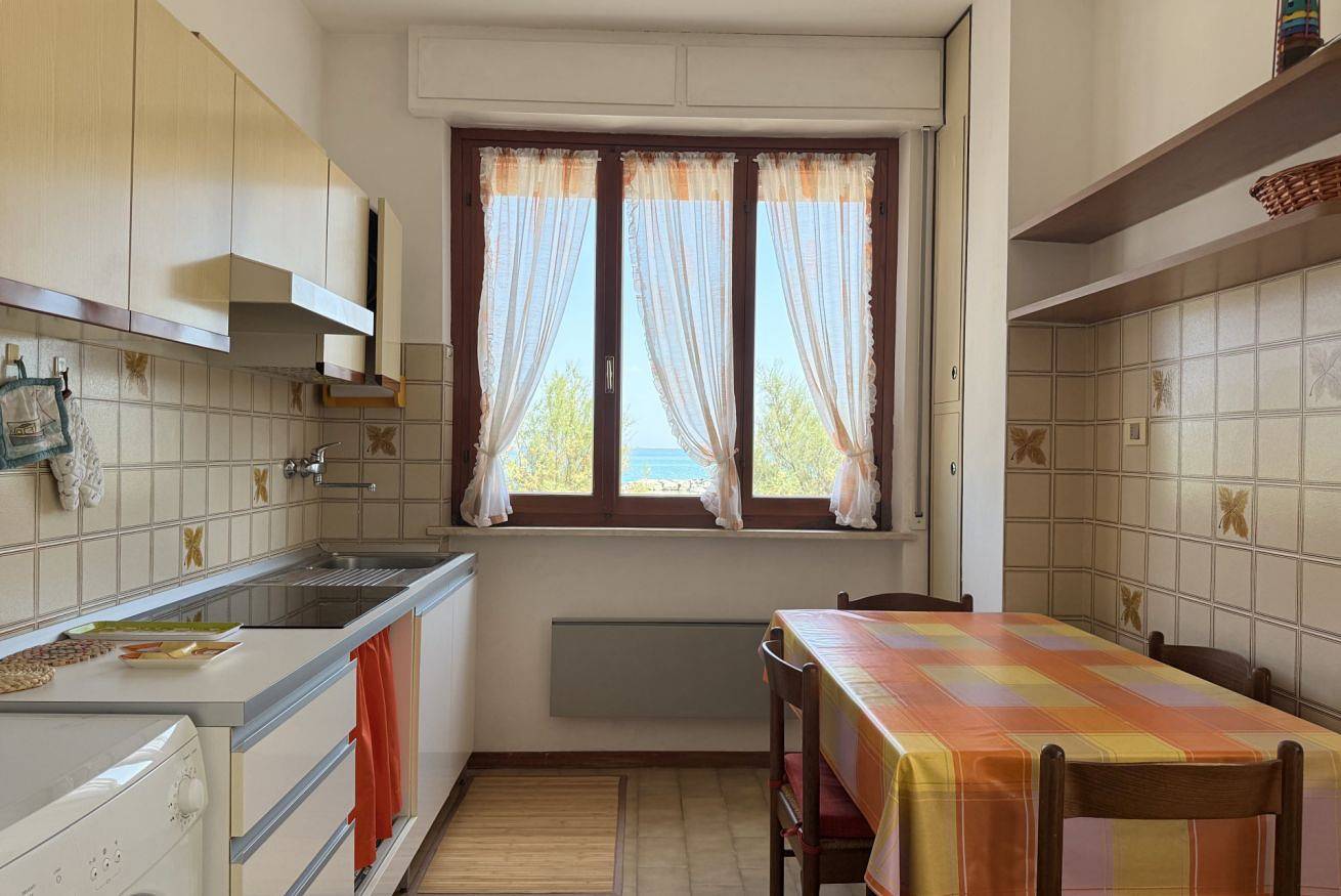 Entire apartment, Se299 - Senigallia, three-room apartment just steps from the sea! in Senigallia, Senigallia (Municipality)