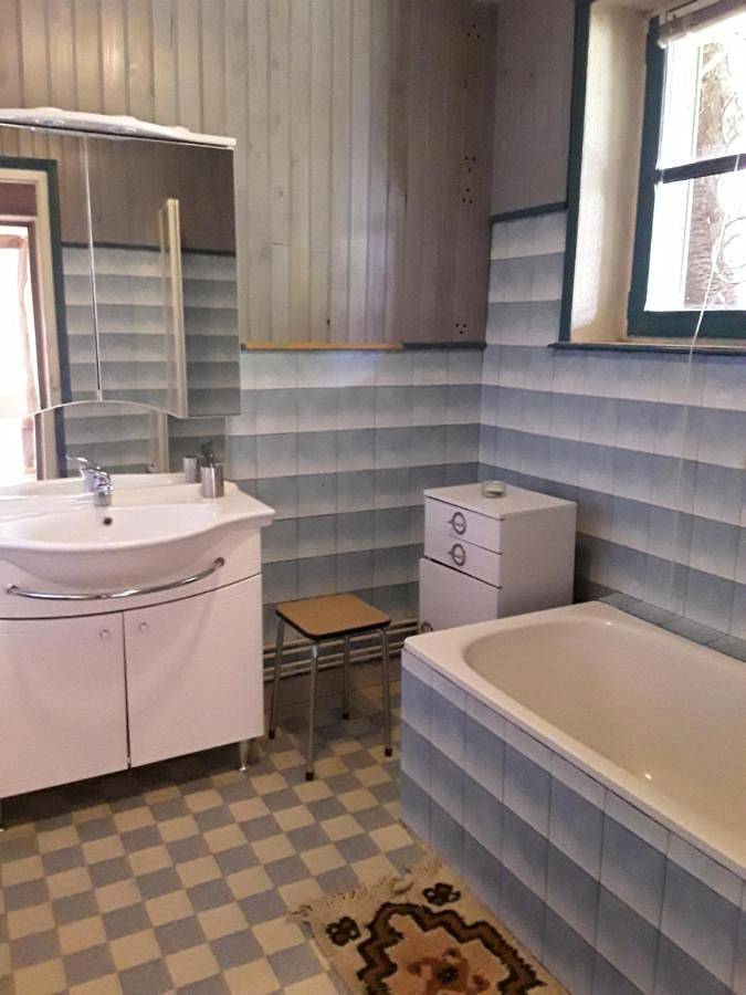 Location de vacances pour 7 personnes, avec terrasse à Montagny-sur-Grosne - 3