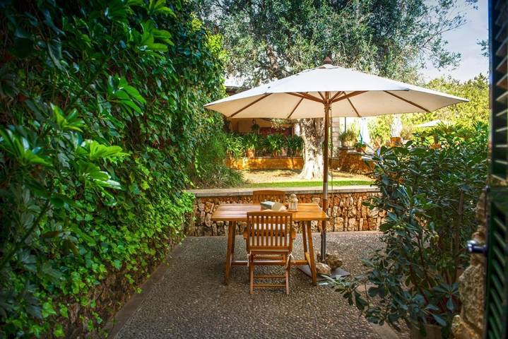 Finca für 3 Personen, mit Balkon und Whirlpool sowie Terrasse und Garten in s'Horta - 4