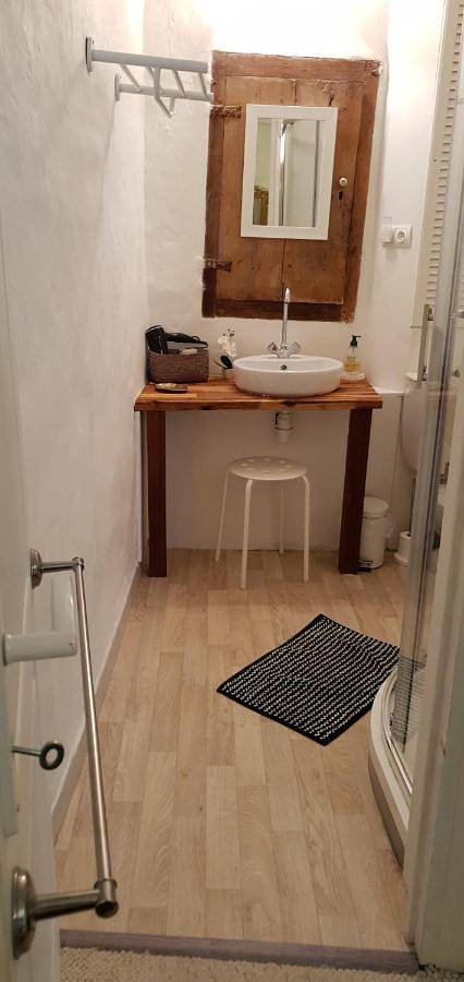 Deluxe Double Room in Saint-Antonin-Noble-Val, Tarn-et-Garonne
