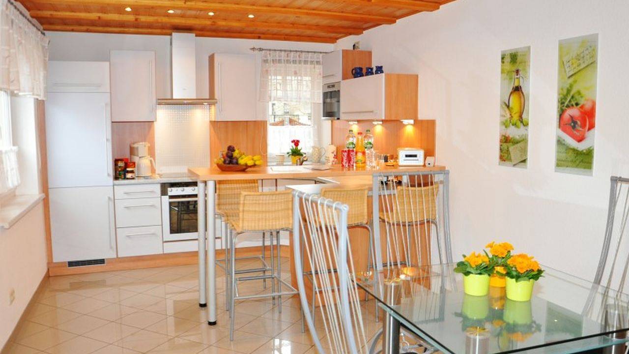 Ganze Ferienwohnung, Ferienwohnung für 3 Personen (60 m²) in Bad Klosterlausnitz in Bad Klosterlausnitz, Saaleland