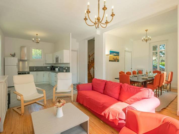 Location de vacances pour 10 personnes, avec jardin et terrasse dans Plage du Bureau - 3