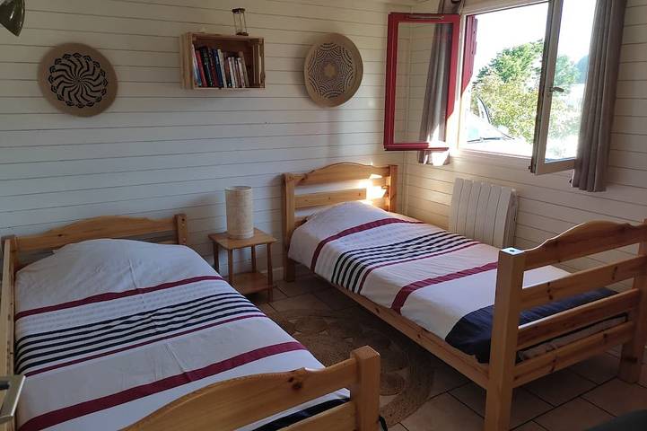 Location de vacances pour 6 personnes, avec terrasse et jardin à Asnelles - 2