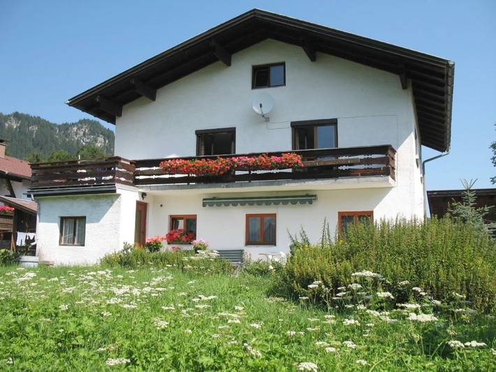 Ferienwohnung für 5 Personen, mit Ausblick und Garten