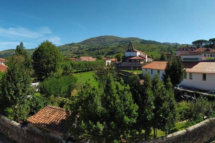 Apartamento para 6 personas, con Balcón además de Terraza y Vistas en Selaya