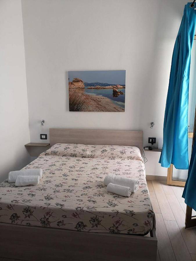 Chambre d’hôte pour 2 personnes, avec balcon dans La Maddalena - 2