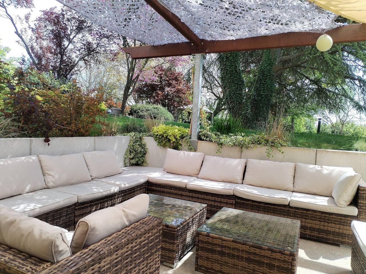 Gîte Hedoniste 2 mit nordischem Bad, privater Terrasse und Klimaanlage in Herpy-l'Arlésienne, Ardennen