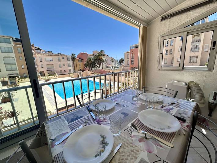 Appartement de vacances pour 4 personnes, avec Piscine