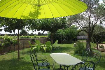 Appartement De Vacances pour 4 Personnes dans Vaison-la-Romaine, Parc naturel régional du Mont-Ventoux, Photo 3