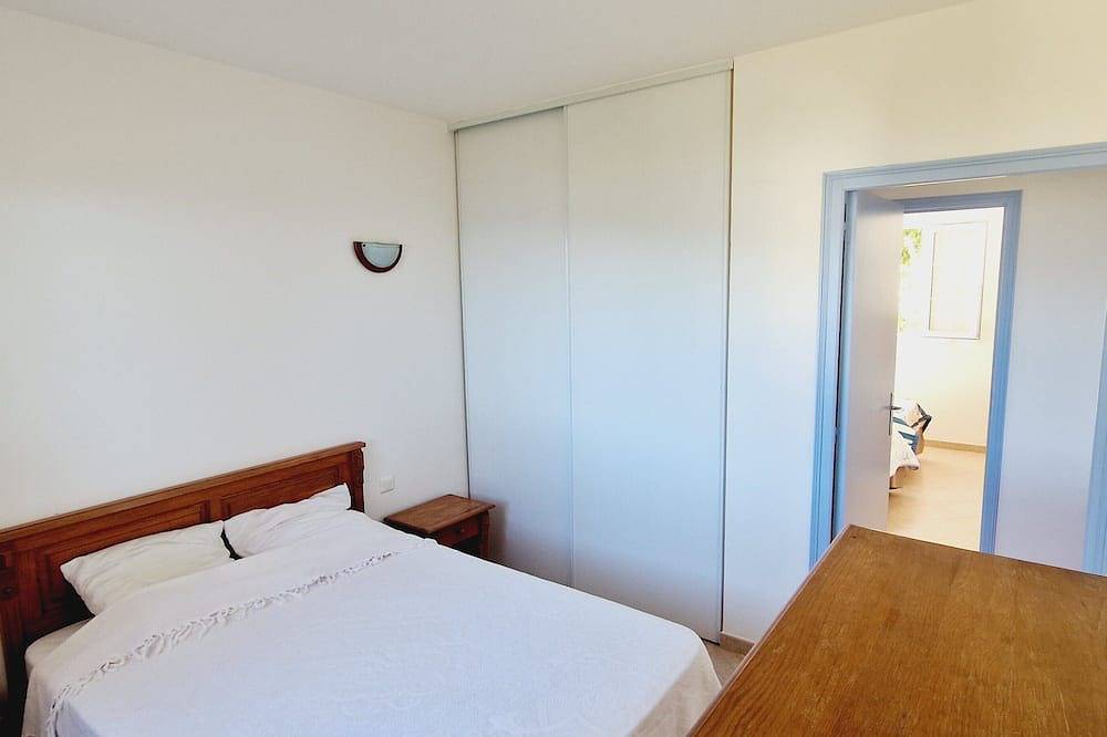 Appartement entier, Dépaysement en regardant la mer à 300m de la plage in Sagone, Coggia