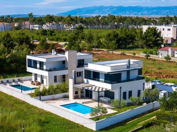 Villa für 6 Personen in Privlaka, Zadar, Bild 1