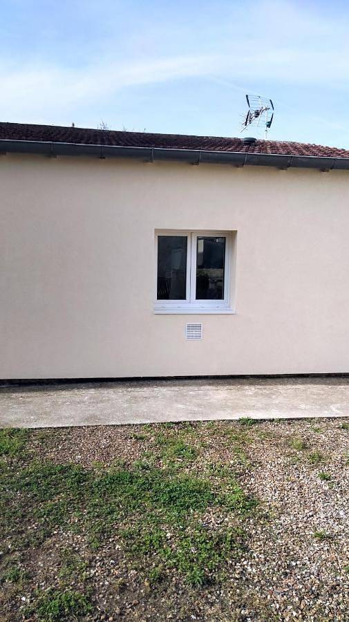 King Room with Spa Bath in Amblainville, Oise