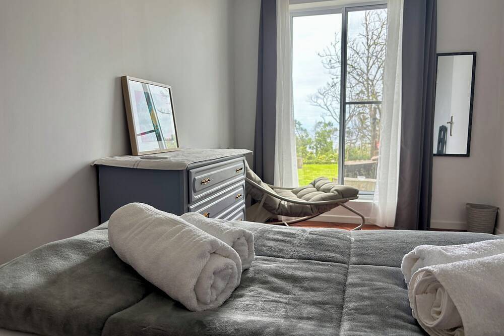 Ganze Wohnung, Biscoitos Top View apartment overlooking the sea with Ac and very fast Wi-Fi in Biscoitos, Terceira (Azoren)