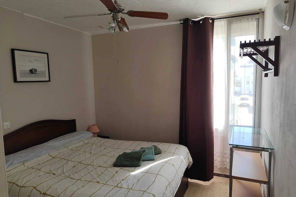 Entire apartment, Cute appartment roughly a stonethrow from the beach in Amposta, Delta de l'Ebre