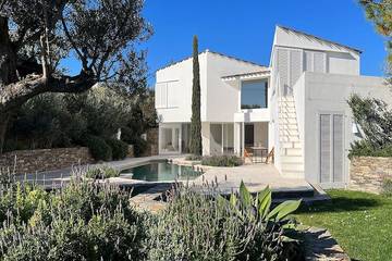 Ferienhaus für 8 Personen, mit Balkon und Garten in Cadaques