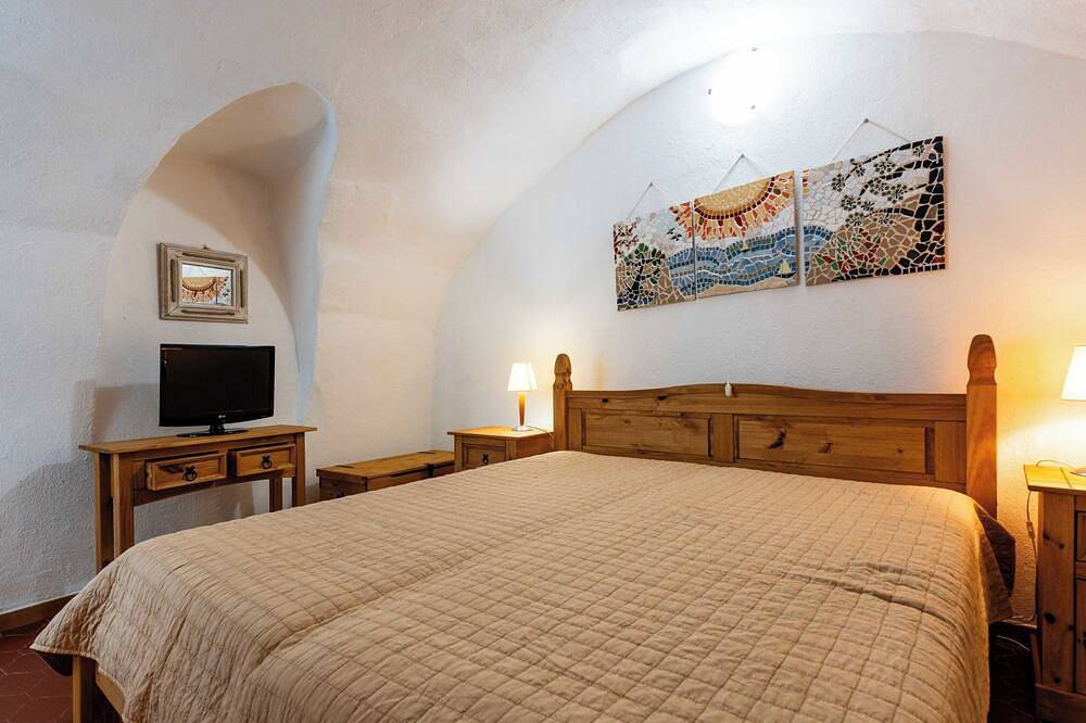 Torri House in Torri (Ventimiglia), Ventimiglia