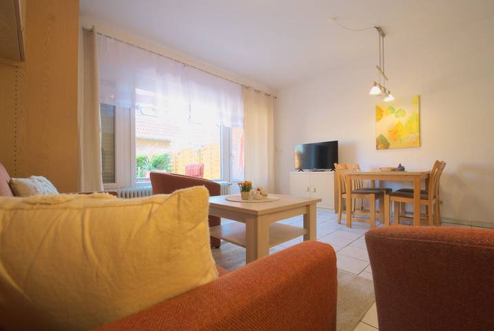 Ferienwohnung für 3 Personen, mit Terrasse in Norden-Norddeich