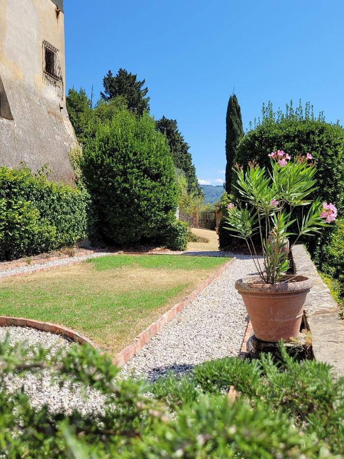 Medici Villa with Gardens 7 min from Florence in Florenz, Florenz Provinz