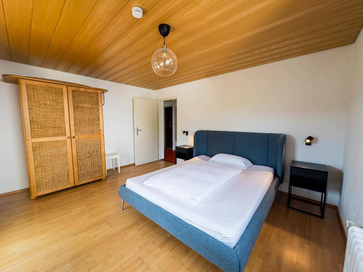 Appartement entier, Sunroom 2 Bed Apartment West Town B17 in Heidenheim, Région de Stuttgart
