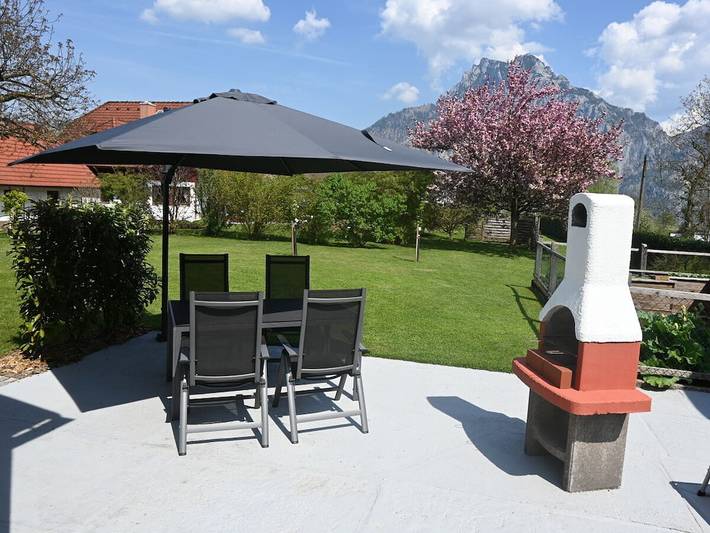 Ferienhaus in Altmünster mit Barbecue in Bezirk Gmunden
