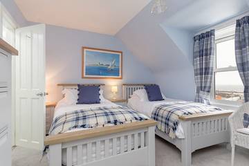 Holiday Home for 16 People in Portpatrick, Dumfries and Galloway, Photo 2