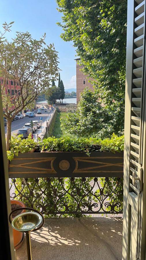 Casa de huéspuedes para 3 personas, con vistas y balcón en Verona