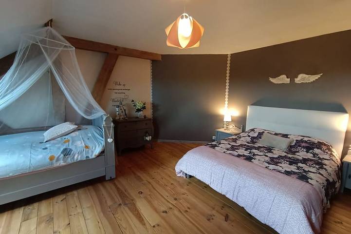 Gîte de Groupe 15 Pers Au Cœur de la Manche in Margueray, Région de Saint-Lô