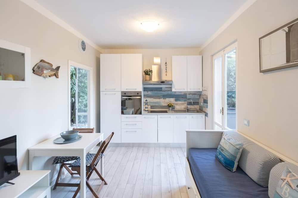 Appartamento intero, A soli 250 metri dalla bella spiaggia di Fetovaia in Spiaggia Fetovaia, Campo nell'Elba