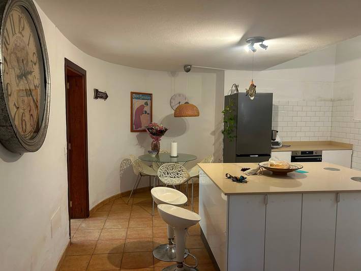 Location de vacances pour 6 personnes, avec balcon et jardin dans Tetir - 4