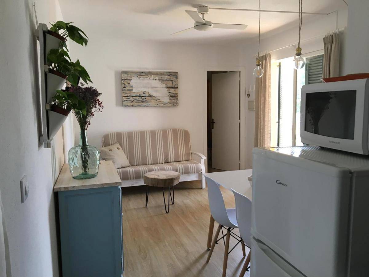 Appartement entier, Apartamentos Surest in Cala Blanes, Ciutadella