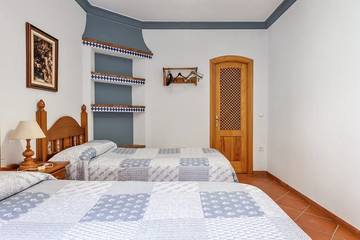 Casa Rural para 9 Personas en Ardales, Provincia de Málaga, Foto 4
