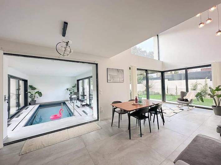 Appartement de vacances pour 6 personnes, avec jardin et piscine