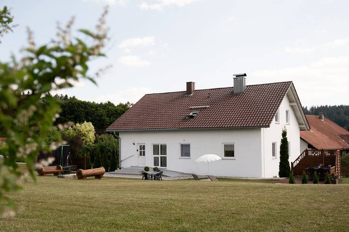 Ferienwohnung für 4 Personen, mit Garten und Terrasse in Breitenberg
