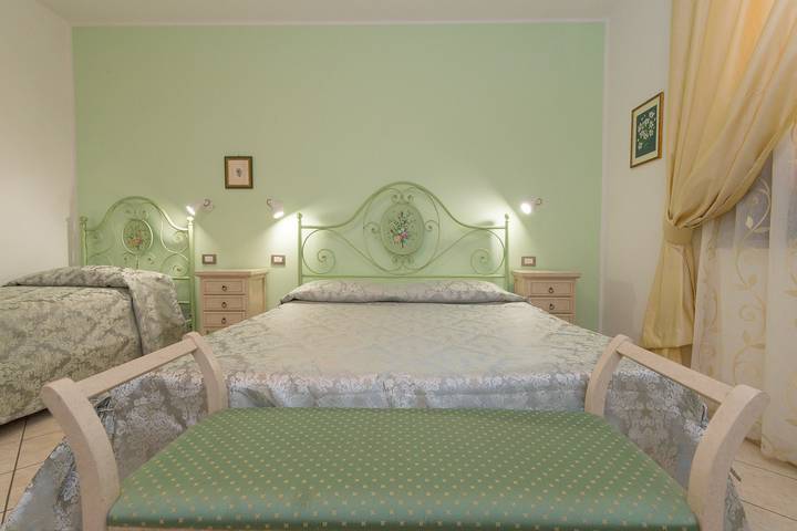 Agriturismo "Il Girasole - Mirto" con piscina condivisa, giardino in comune e Wi-Fi in Campiglia Marittima, Costa degli Etruschi