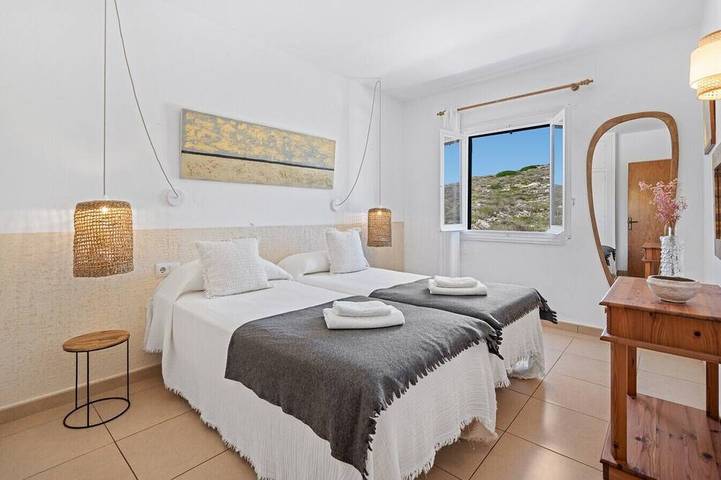 Ganze Wohnung, Tramontana - Your window to the Mediterrean in Fornells, Es Mercadal