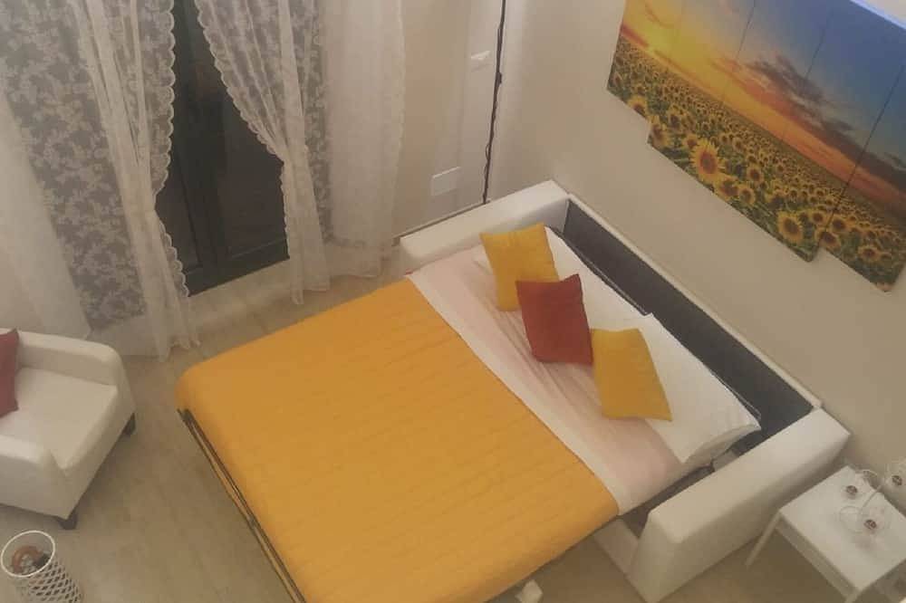 I Tre Laghi Sant'Andrea Cottage - Sleeps 8 in winter and 10 in summer in Città Sant'Angelo region, Pescara Province