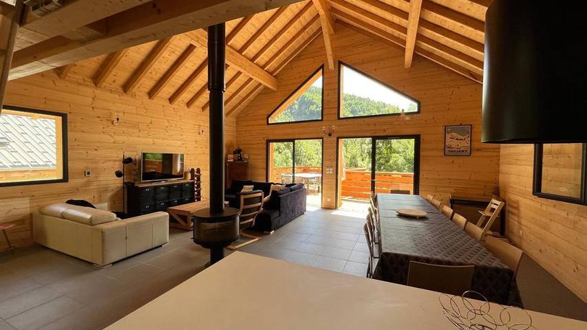Casa rural para 14 personas, con vistas al lago además de balcón y vistas - 1