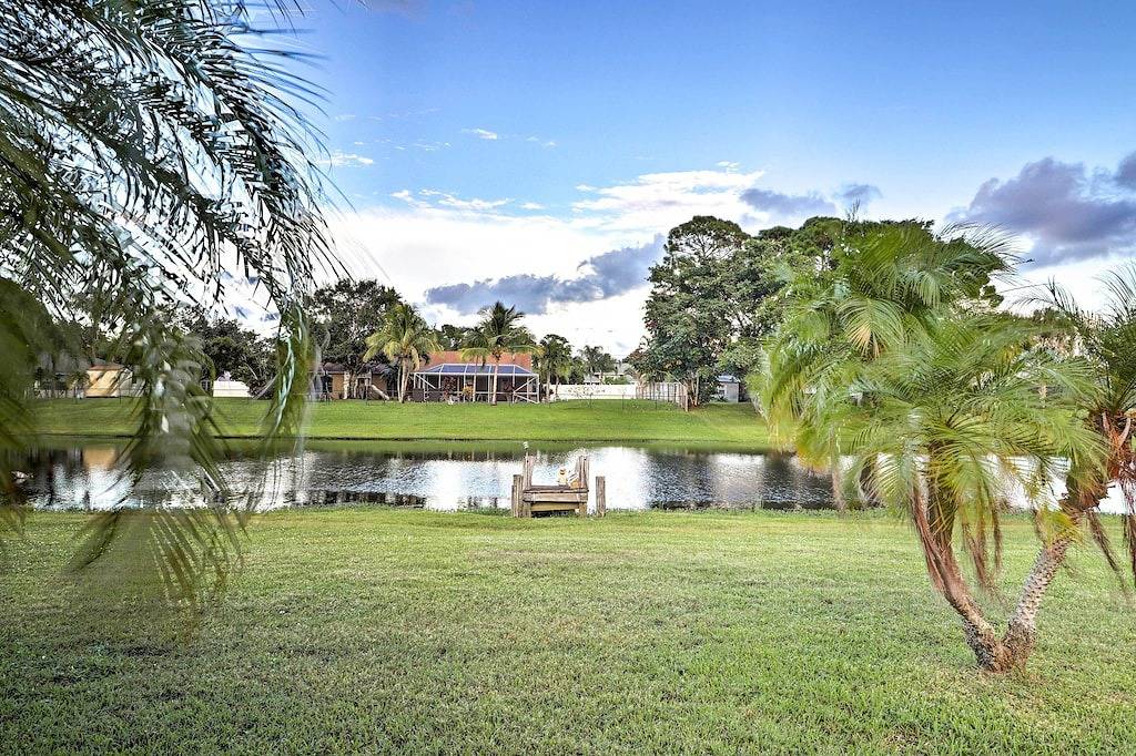 Neu! Port St. Lucie Home mit Lanai und eigenem Pool in Port St. Lucie, St. Lucie County