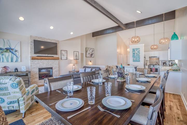 Vacation rental for 10 people, with balcony and hot tub in Oregon Coast