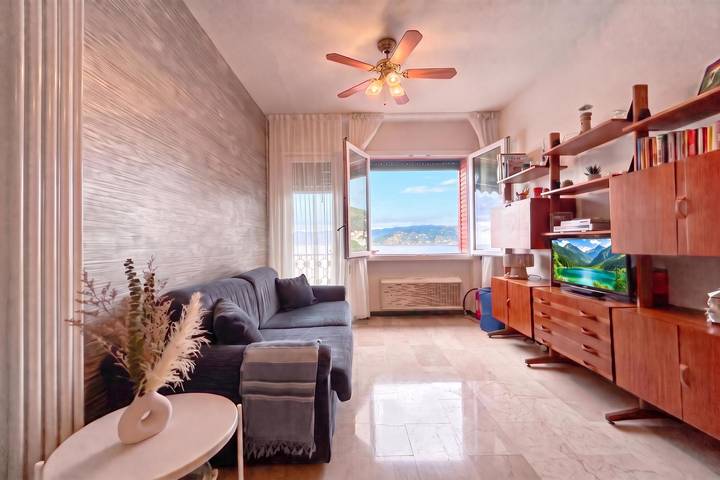 Appartamento intero, Torre Sea-View Apartment in Lido di Torre del Mare, Bergeggi