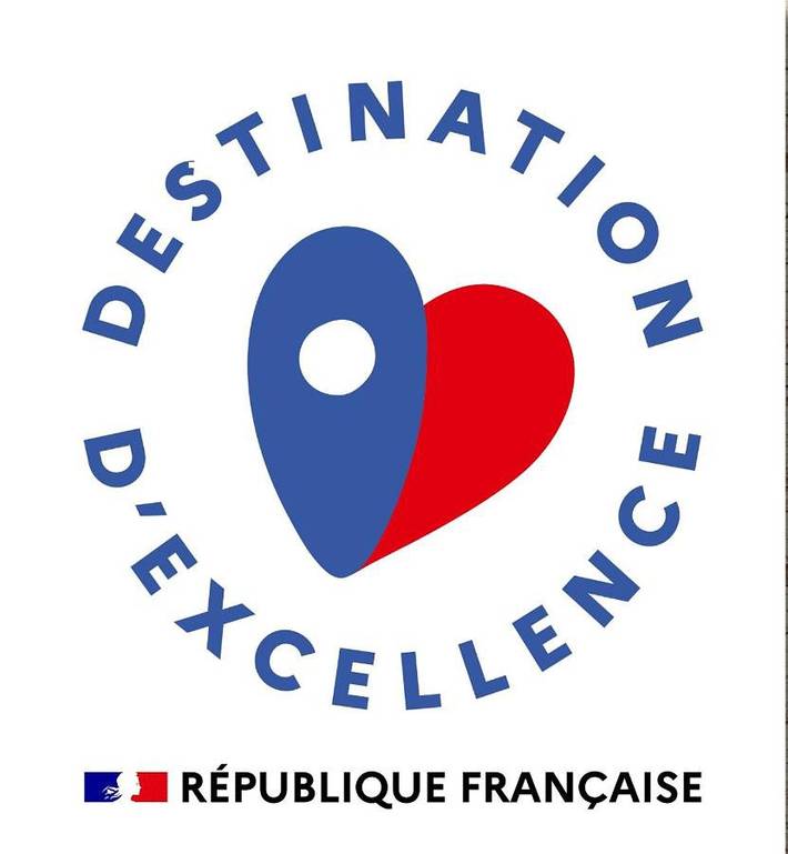 Location de vacances pour 2 personnes, avec vue et terrasse à Noyers - 4