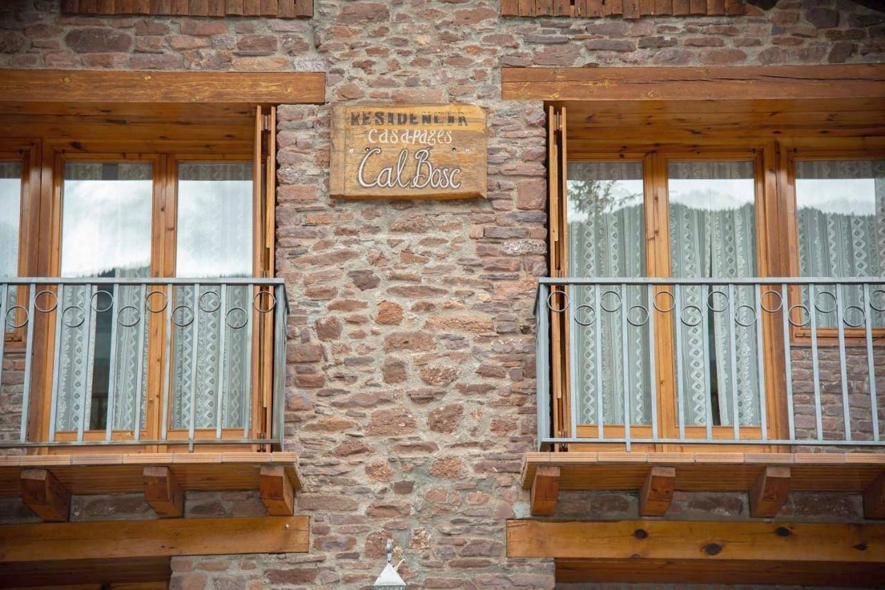 Apartamento entero, One-Bedroom Apartment in Llagunes, Soriguera